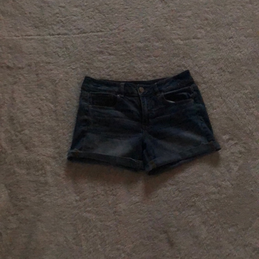 I’m trying to downsize my closet.